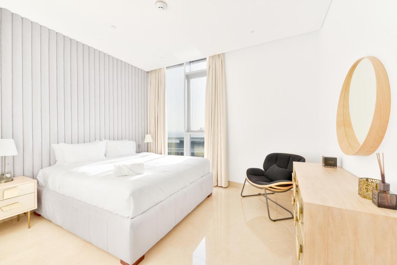 Posh 2 Bedroom Oceanfront Apt In The Heart Of Bluewaters Island ดูไบ ภายนอก รูปภาพ