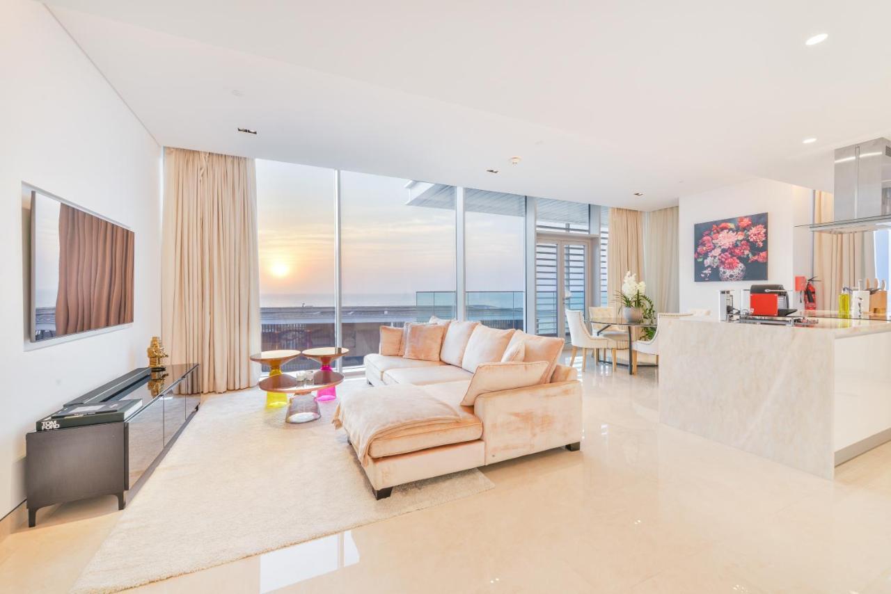 Posh 2 Bedroom Oceanfront Apt In The Heart Of Bluewaters Island ดูไบ ภายนอก รูปภาพ